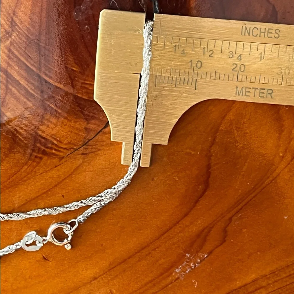 Stamped 925 Italy Sterling Silver Bracelet 8.75